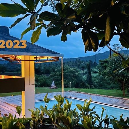 Commune18 Spa Resorts Chikmagalūr Kültér fotó