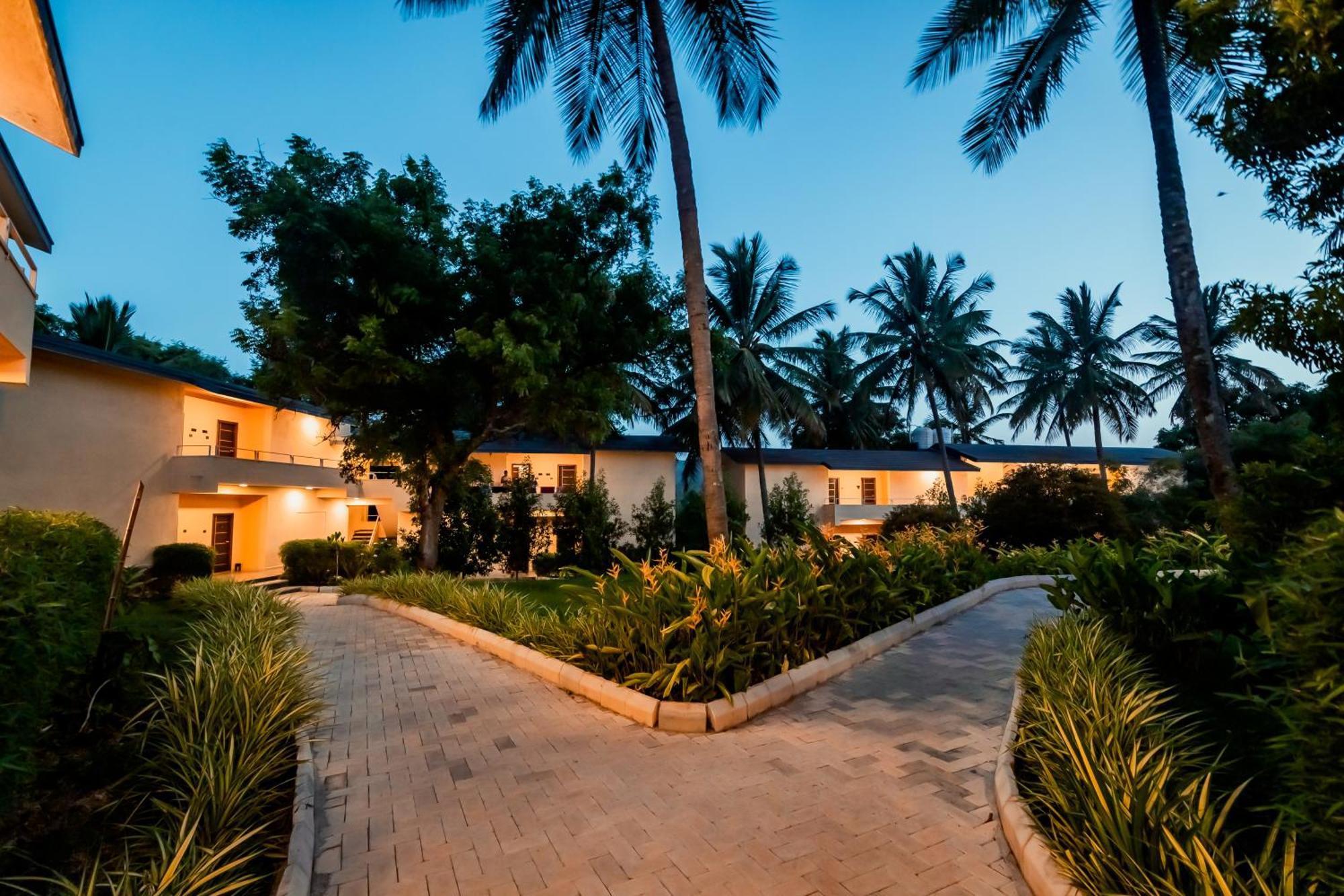 Commune18 Spa Resorts Chikmagalūr Kültér fotó