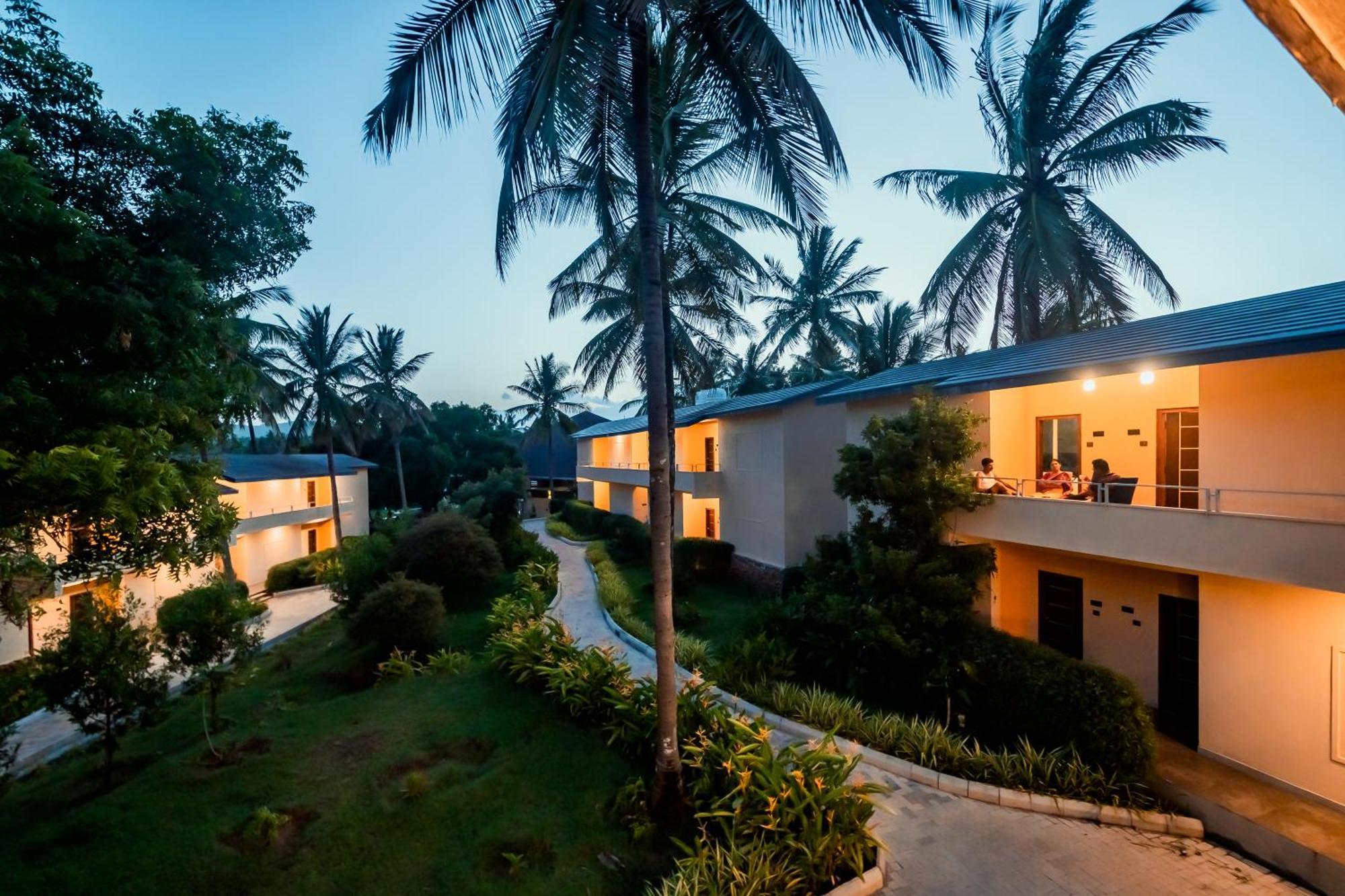 Commune18 Spa Resorts Chikmagalūr Kültér fotó